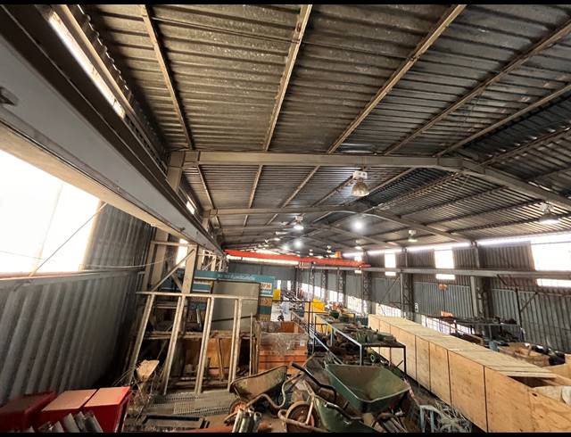 1,100M² WAREHOUSE TO LET IN SEBENZA